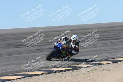 media/Oct-13-2025-Moto Forza (Mon) [[a66d839500]]/3-B Group/Session 2 (Bowl)/